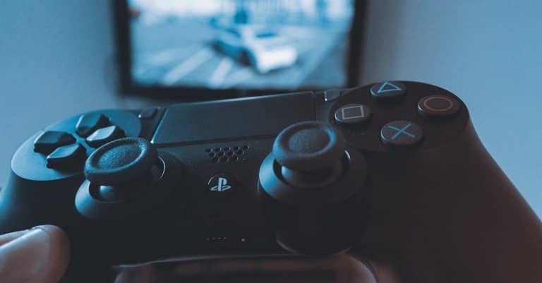 PlayStation Plus : Un chef d&rsquo;œuvre parmi les prochains jeux dévoilé à l&rsquo;avance ? Découvrez la surprise !